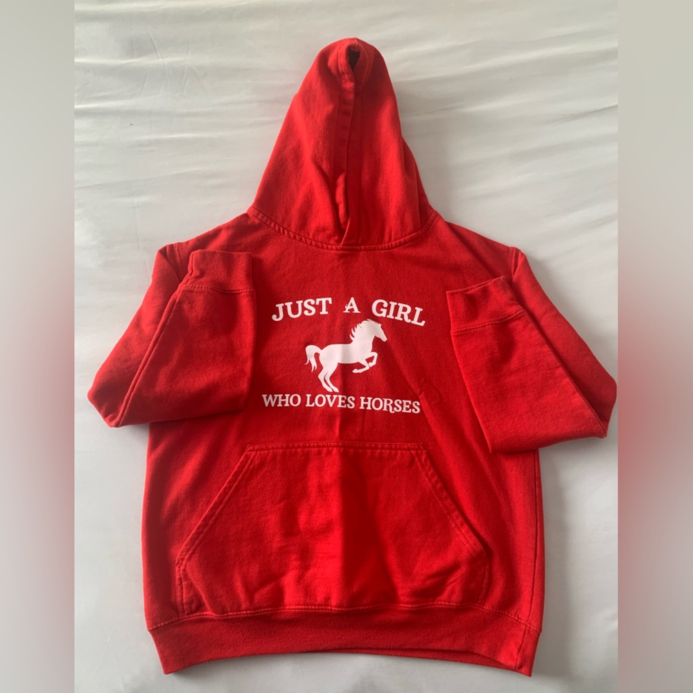 LAT Girls L Red Pullover Hoodie Fleece Long Sleeve Horse Graphic Point